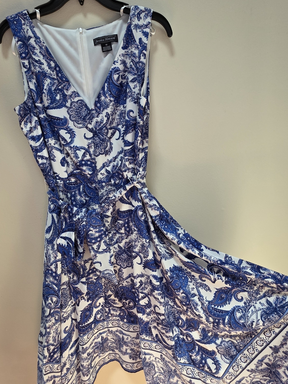 Jessica Howard White Dress with Blue Paisley Print